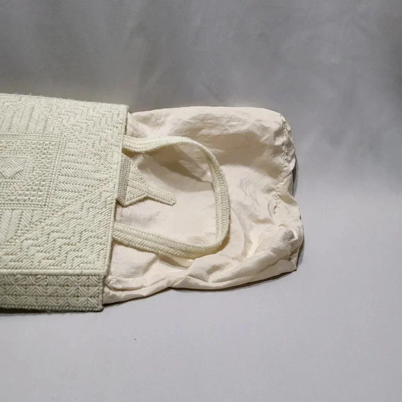 Vintage Needlepoint Plastic Canvas Tote Bag Ivory - Picture 6 of 10